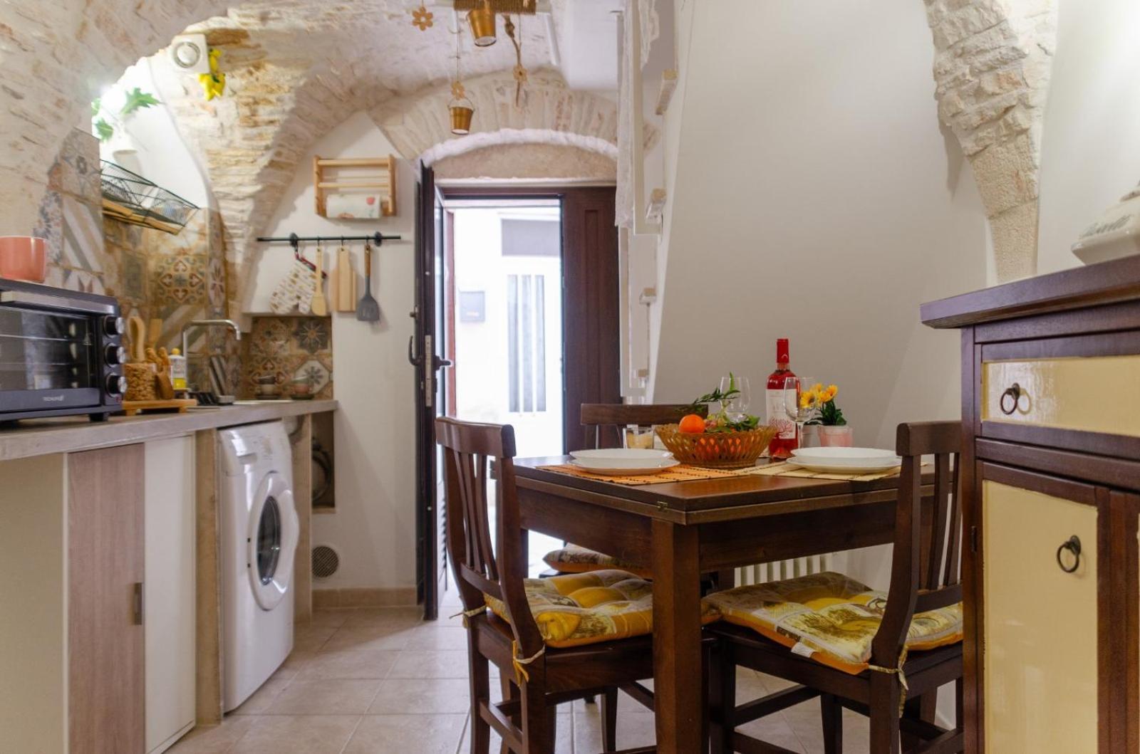 Al Bianco Nido White Stone Apt In Martina Franca Eksteriør bilde