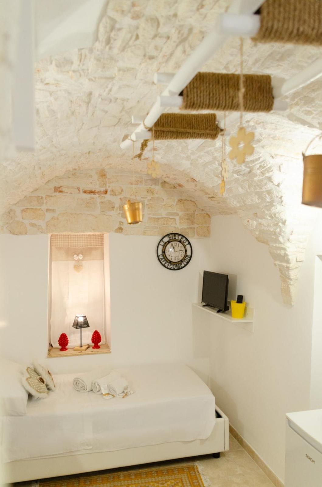 Al Bianco Nido White Stone Apt In Martina Franca Eksteriør bilde